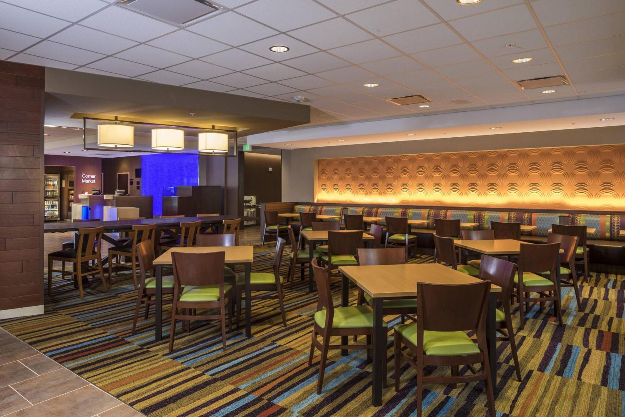 Fairfield Inn & Suites By Marriott Pittsburgh North/Mccandless Crossing McCandless Township Zewnętrze zdjęcie