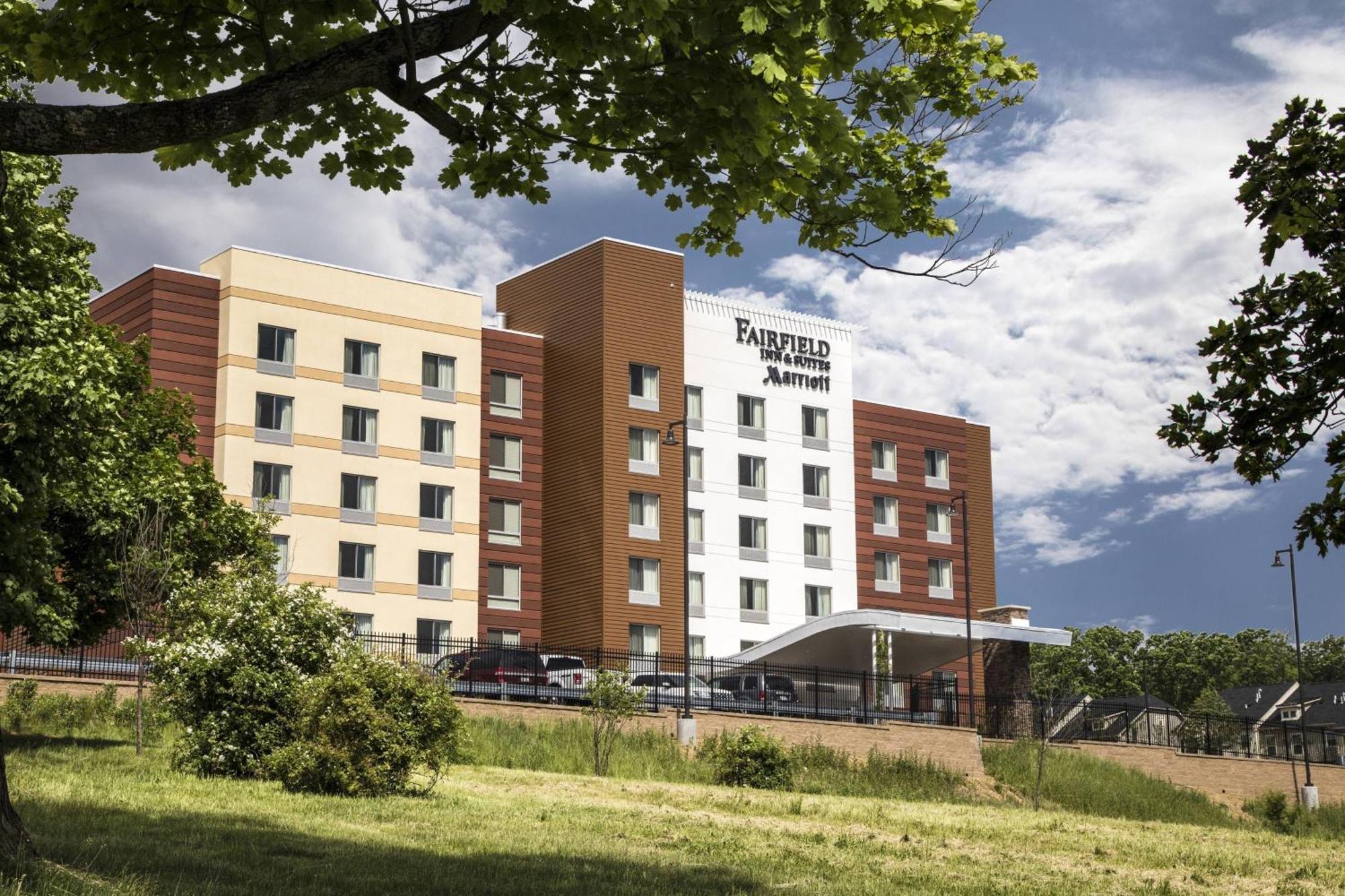 Fairfield Inn & Suites By Marriott Pittsburgh North/Mccandless Crossing McCandless Township Zewnętrze zdjęcie